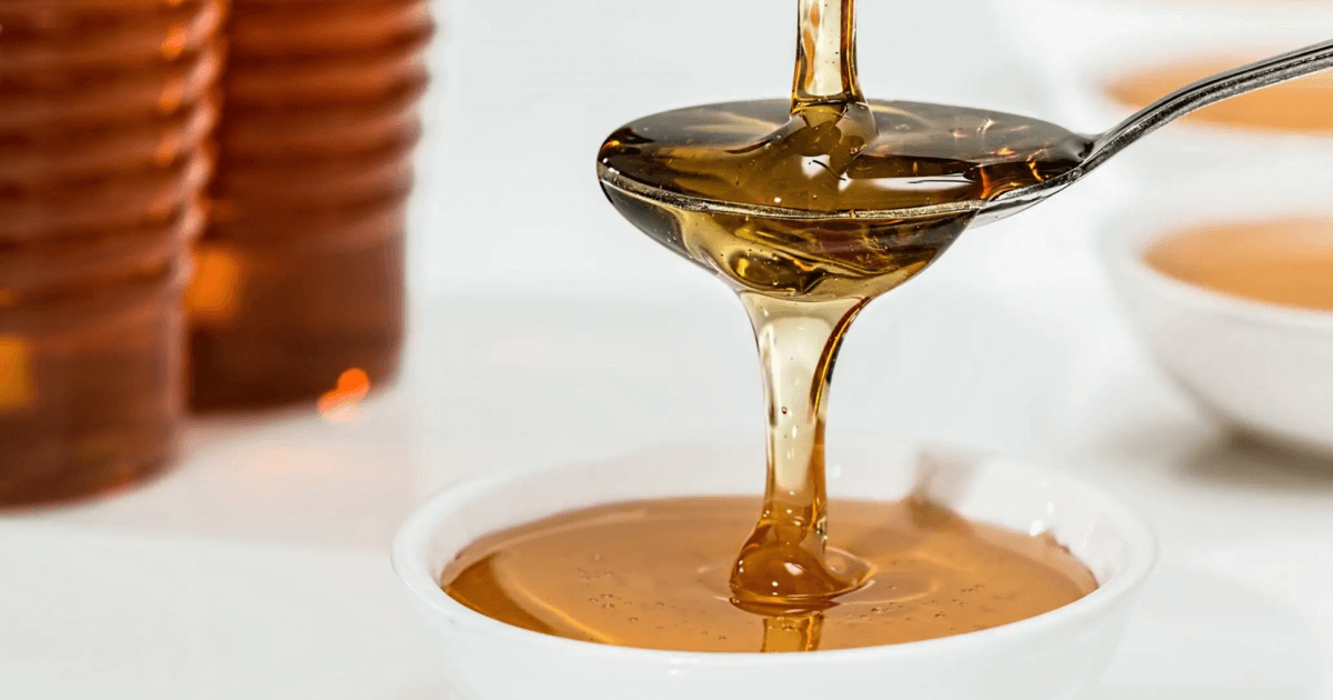 5 Surprising Benefits of Adding Honey in Coffee